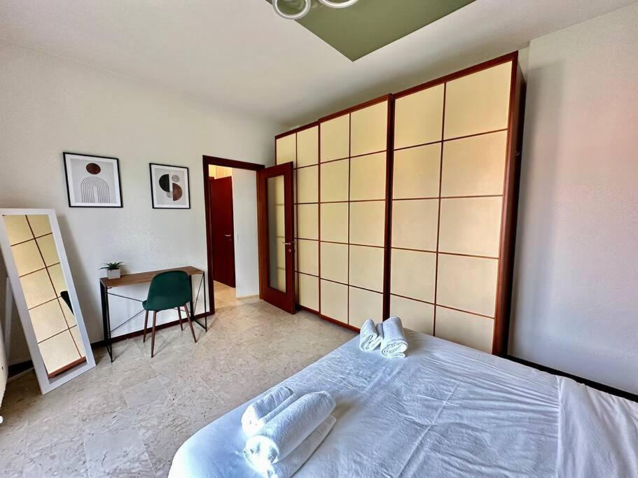 Low Cost Holiday An Business House And Free Park By Revenue House Como Dış mekan fotoğraf