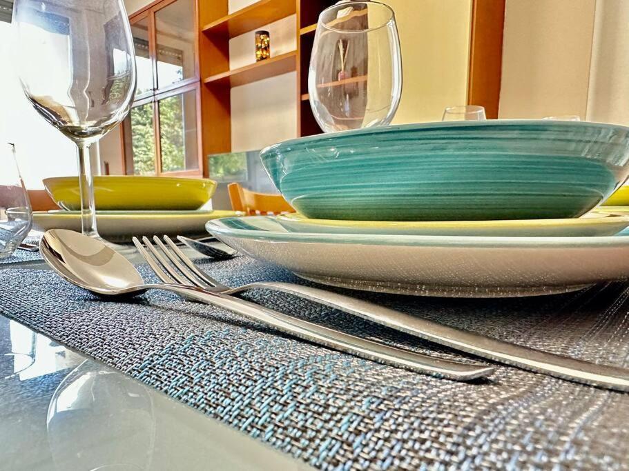 Low Cost Holiday An Business House And Free Park By Revenue House Como Dış mekan fotoğraf